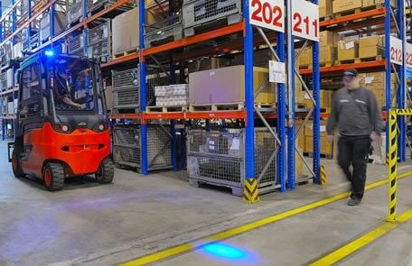 Forklift Blue Light Güvenlik Uygulaması