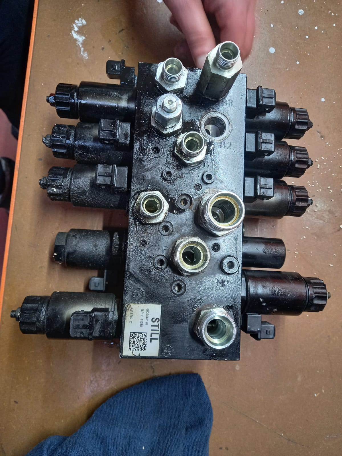 Forklift Valf Bloğu Tamiri